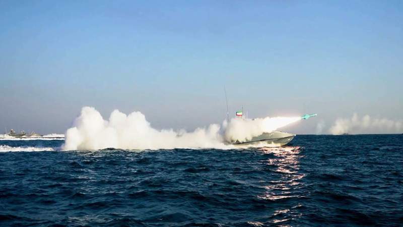 IRGC Navy Fires Missiles Guided with Artificial Intelligence During War Games