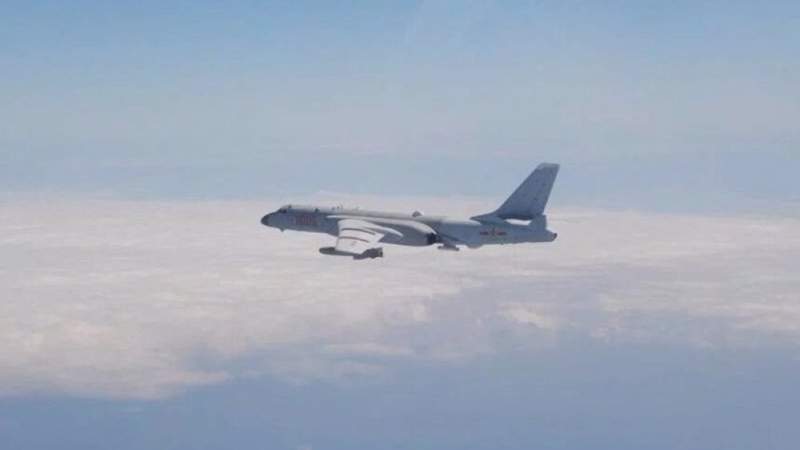 Russia, China Carry out Joint Air Patrol in Asia-Pacific Amid Tensions with West