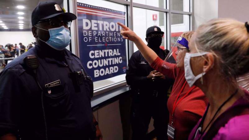US Facing Election Worker Shortage Due to Rise in Threats as Midterms Loom