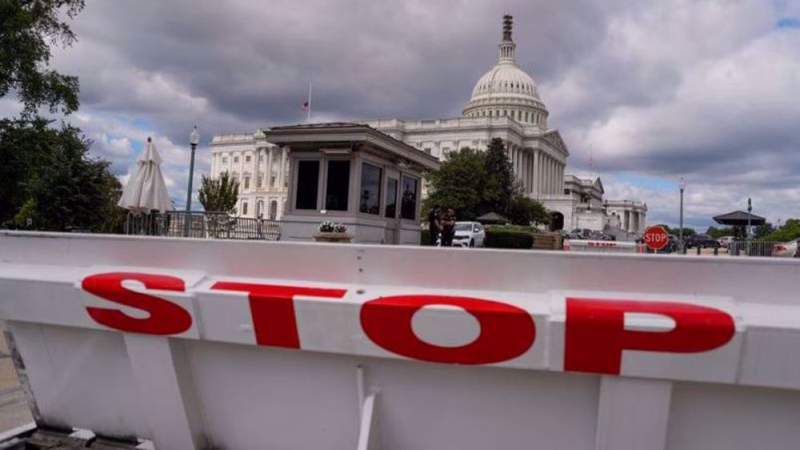 US Congress Passes 11th-hour ‘Temporary’ Bill to Avert Govt. Shutdown as Deadline Looms