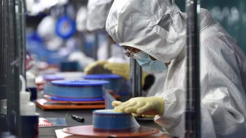 China's Factories, Retailers Stumble on COVID-19 Disruptions