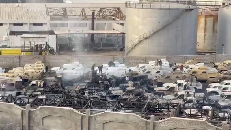 Saudi Jets Bomb Mukalla Port in Escalating Feud with UAE Over South Yemen