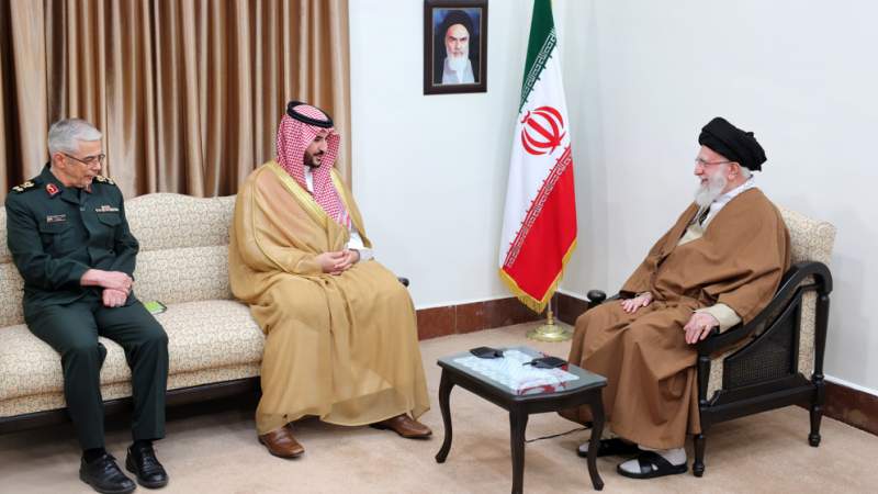 Seyyed Khamenei: Iran Ready to Share Its Advancements with Saudi Arabia