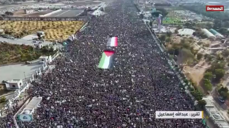 2Yemen of Faith, Islam, and the Qur’an Rallies in Defense of the Holy Sites