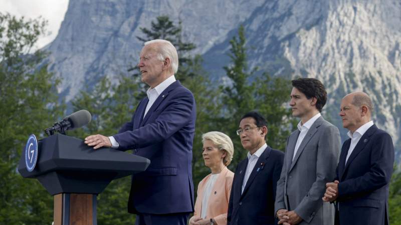 US Announces $200 Bln Infrastructure Plan to Tackle China