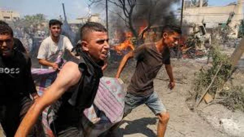  ‘Children in Pieces’: Israeli Airstrikes on Gaza Refugee Camp Kill 90, Injure 300 