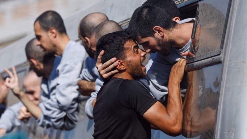 Israel Forces 154 Palestinian Prisoners Freed under Gaza Ceasefire Deal into Exile