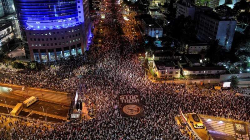 Thousands of Protesters Rally Against Israel’s Far-right Cabinet, Describing Regime As ‘Dictatorship’