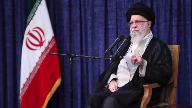 Sayyed Khamenei: Israel Clung to US for Ceasefire with Iran