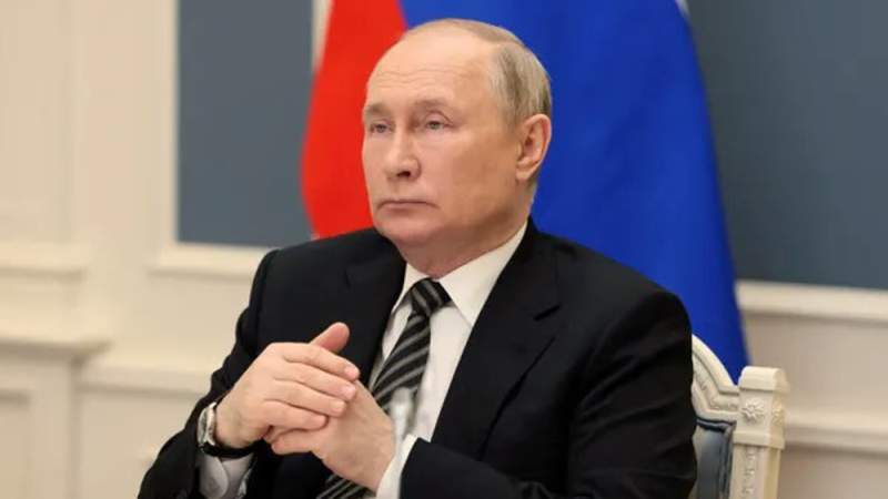 Putin: Russian Anti-aircraft Forces 'Cracking' Enemy Weapons 'Like Nuts'