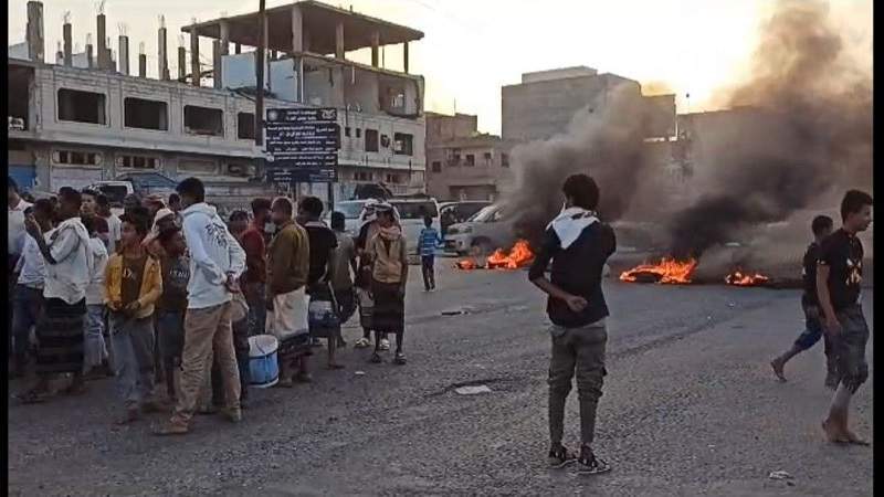 Massive Protests in Occupied Lahj Condemning Deterioration of Services, High Prices