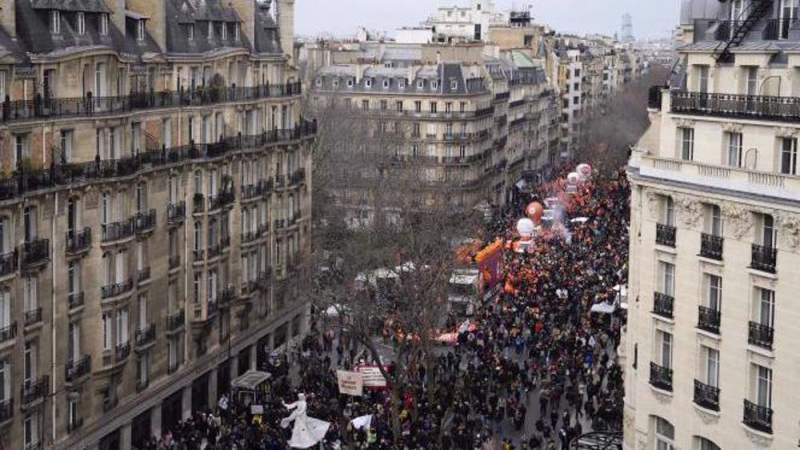 French Police Clash with Protesters During Rallies Over Pension Reform