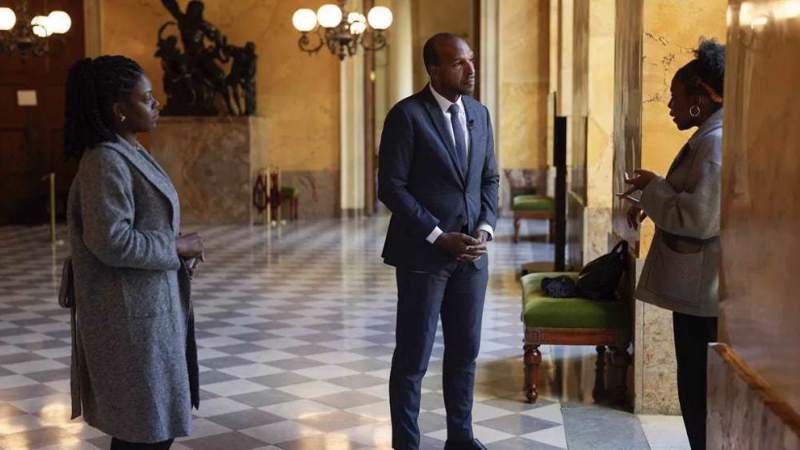  French MPs Approve Bill to Ban Hair Discrimination Against Black Women 