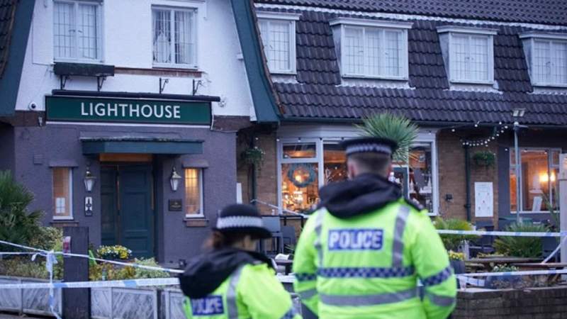 At Least 1 Person Dead, 4 Injured, Following Christmas Eve Shooting at UK Pub