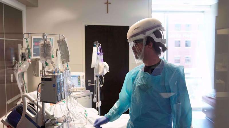 US Hospitals Ration Care Amid Staffing Shortages, COVID-19 Surge