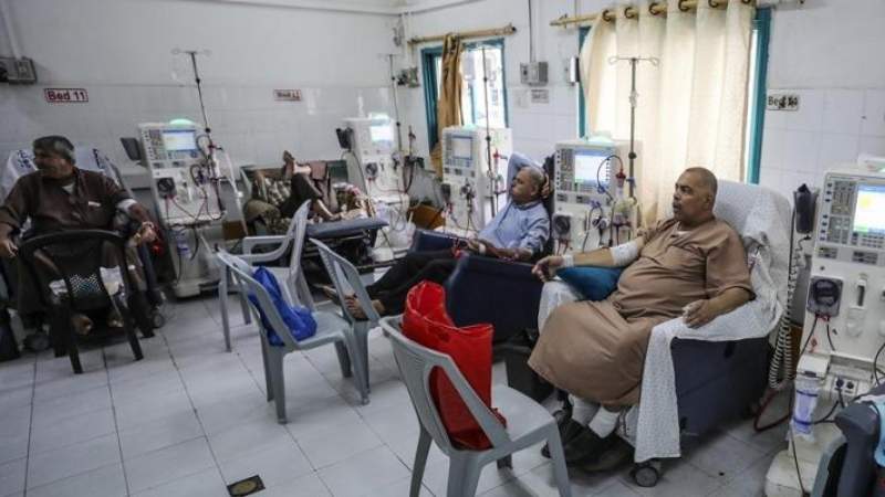 Gaza’s Al-Shifa Hospital Halts Dialysis as Fuel Runs Out; ‘Imminent Collapse’ Warned