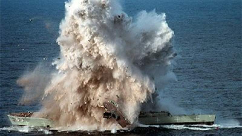 American Report: Yemenis Are Humiliating the US Navy