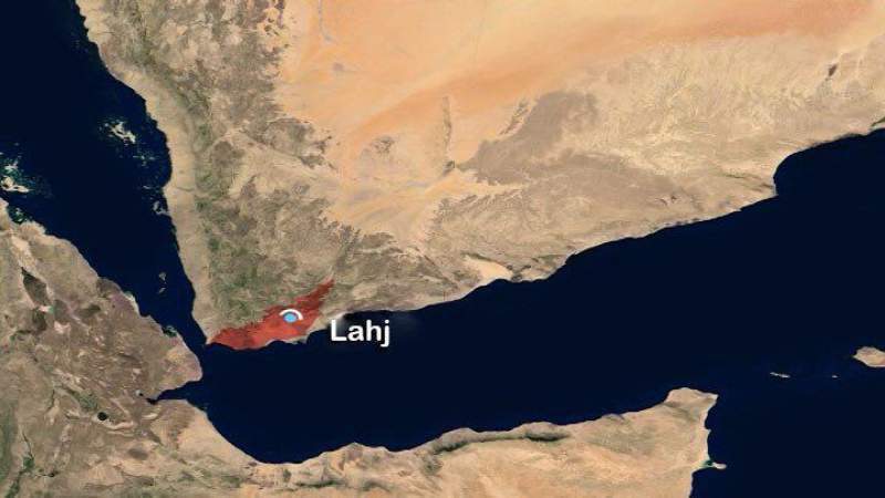 Angry Protesters Against US-Saudi Occupation Close Roads in Southern Yemen