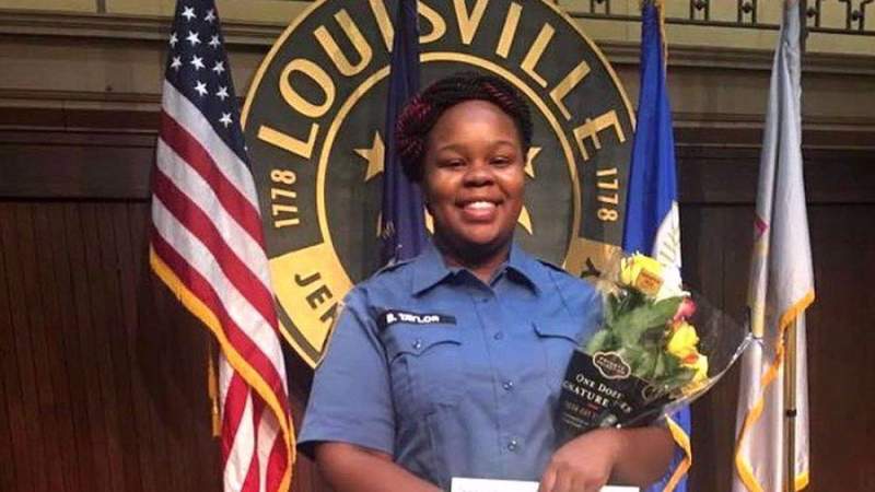  Four US White Officers Charged over Breonna Taylor Death 