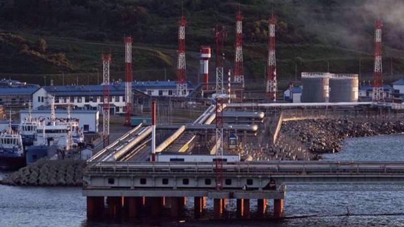Trump Threatens Secondary Tariffs on Russian Oil if Moscow Does not Agree to Ceasefire