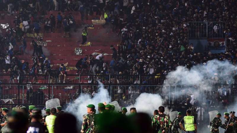 At Least 127 Dead after Riot Breaks out at Indonesia Football Match
