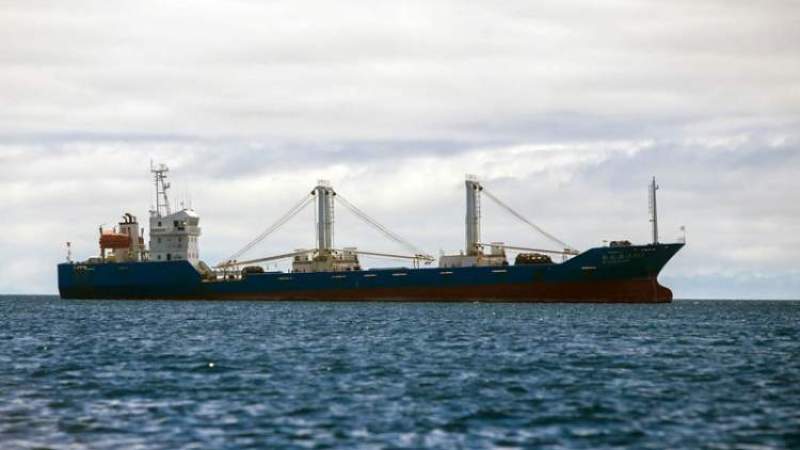Report: Chinese Ships Dredging Marine Habitats in Yemen's Waters