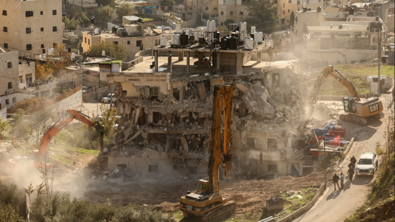 Israeli Court Advances Forced Displacement of Palestinians in Quds