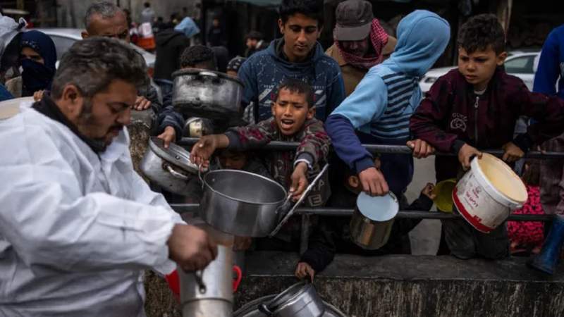 French Protest Against Israeli ‘Flour Massacre’ of Starving Civilians 