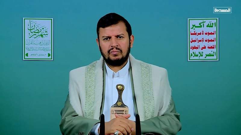  Leader Affirms Yemen’s Readiness for Military Action to Break Israeli Blockade on Gaza, Condemns Syrian Crimes