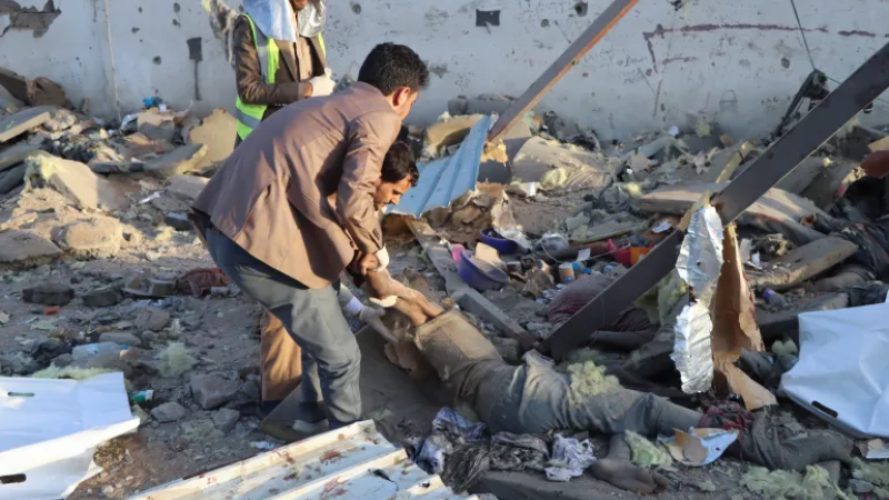 NYT Exposes US Role in Deadly Bombing of African Migrant Shelter in Yemen