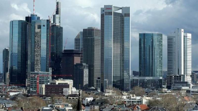 4 Out of 10 German Companies Staring at Output Decline in 2023