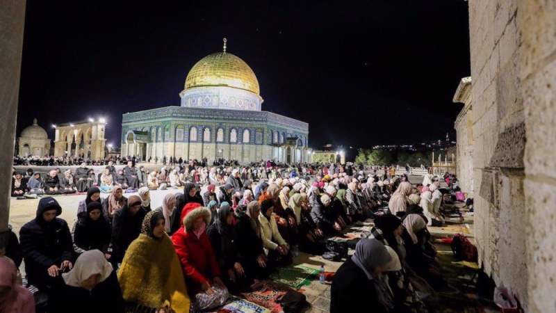 Israeli Troops, Extremists Storm Al-Aqsa Mosque, Force out Muslim Worshipers