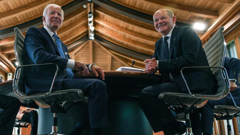 Biden Urges NATO, G7 to 'Stay Together' Against Russia