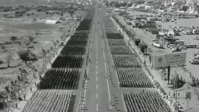Yemeni Army, Armed Forces Celebrate September 21 Revolution with Huge Military Parade