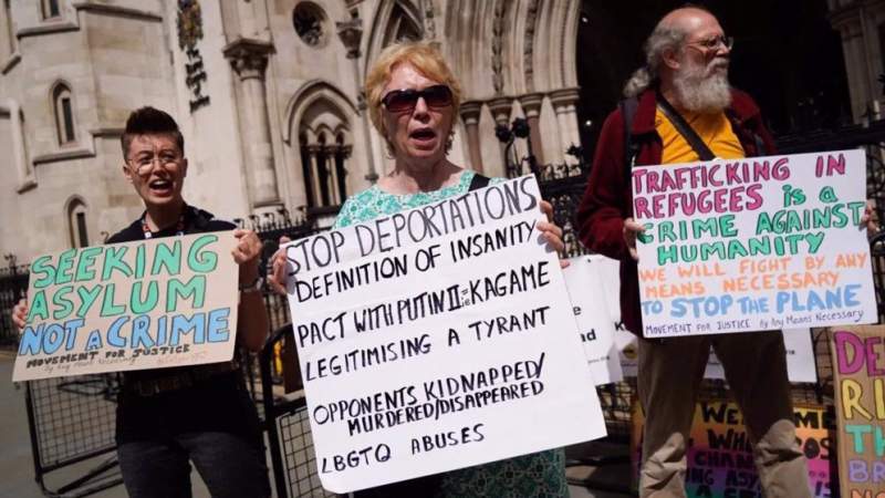  UN Refugee Chief: UK Deportation Policy to Rwanda 'All Wrong', Sets Catastrophic Precedent 