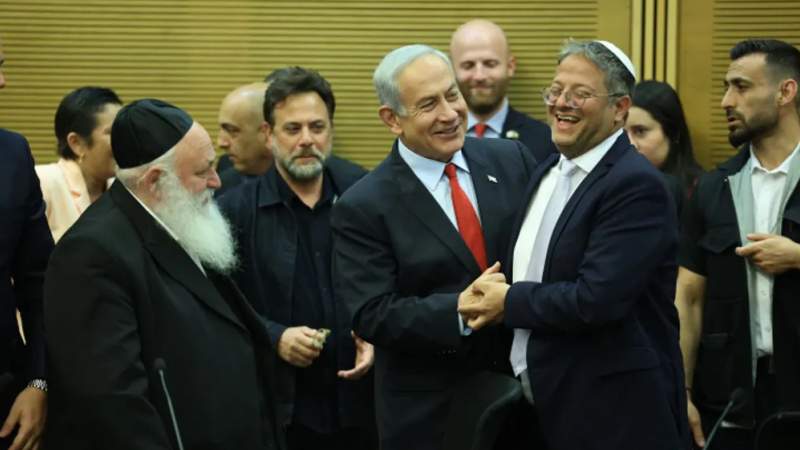 1000s Protest Israeli PM's Plan to 'Loot' Public Money
